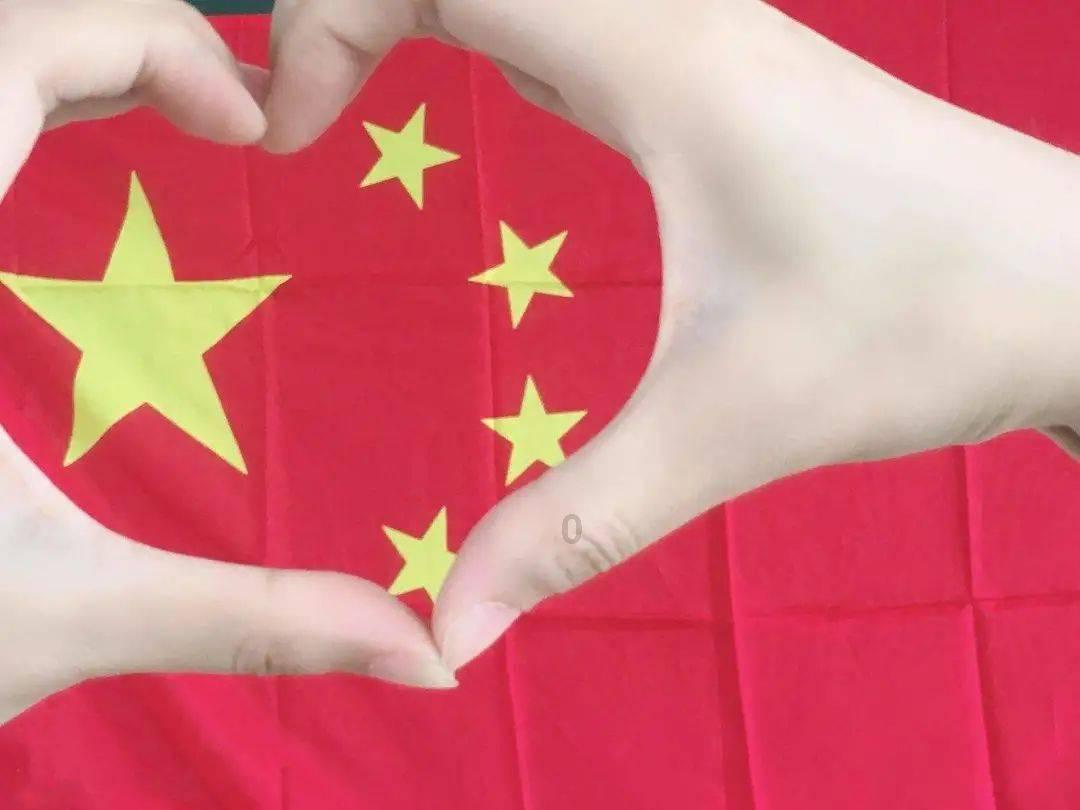 “太刺激了,阿姨,我想再滑一次”